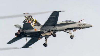 المقاتلة الاسبانية (EF-18 Hornet)
